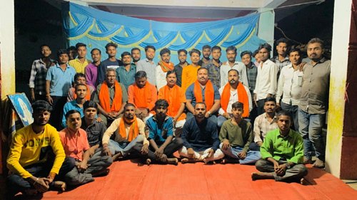 राजनांदगांव : मठ मंदिर, संस्कृति, हिन्दू समाज और गौ-रक्षा के लिए मनेरी में हुआ विहिप-बजरंग दल का गठन