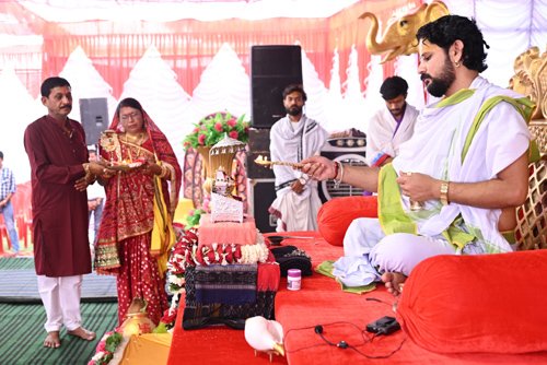 राजनांदगांव : नारी हमेशा सम्मान के अधिकारणी होती है ना कि अपमान की-आचार्य पं. युवराज पाण्डेय