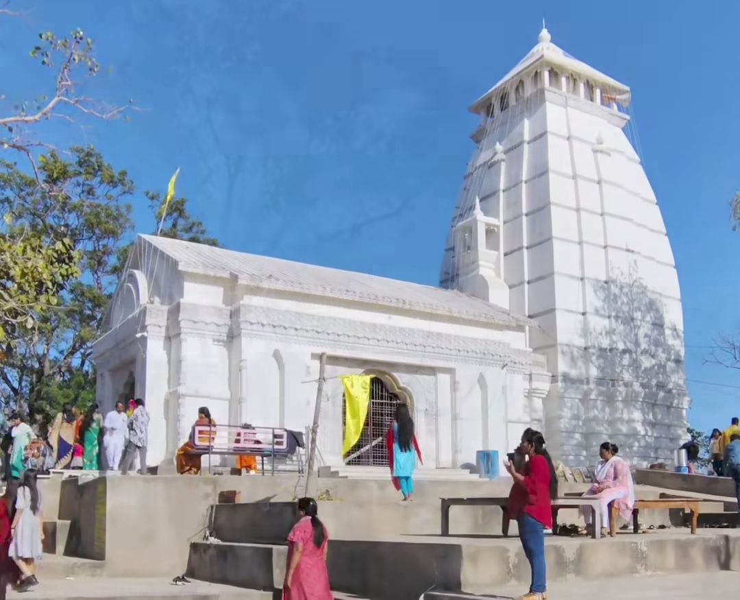 20250103155242_baba mandir
