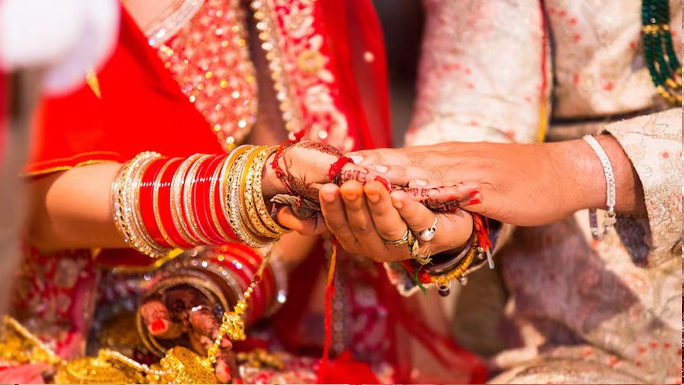 marriageA_13_4-3.jpg