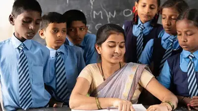Teacher__Students_1745906137
