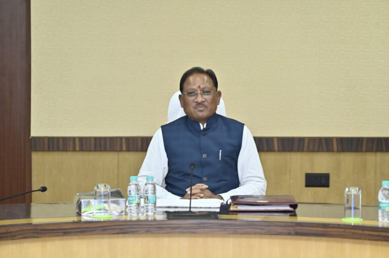 CG : मुख्यमंत्री विष्णु देव साय की अध्यक्षता में कैबिनेट की बैठक शुरू