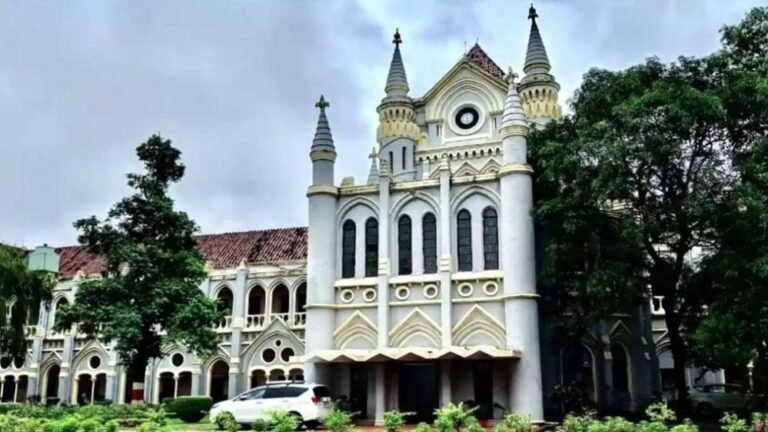 High_Court_mp_200_3_0A_28-2.jpg