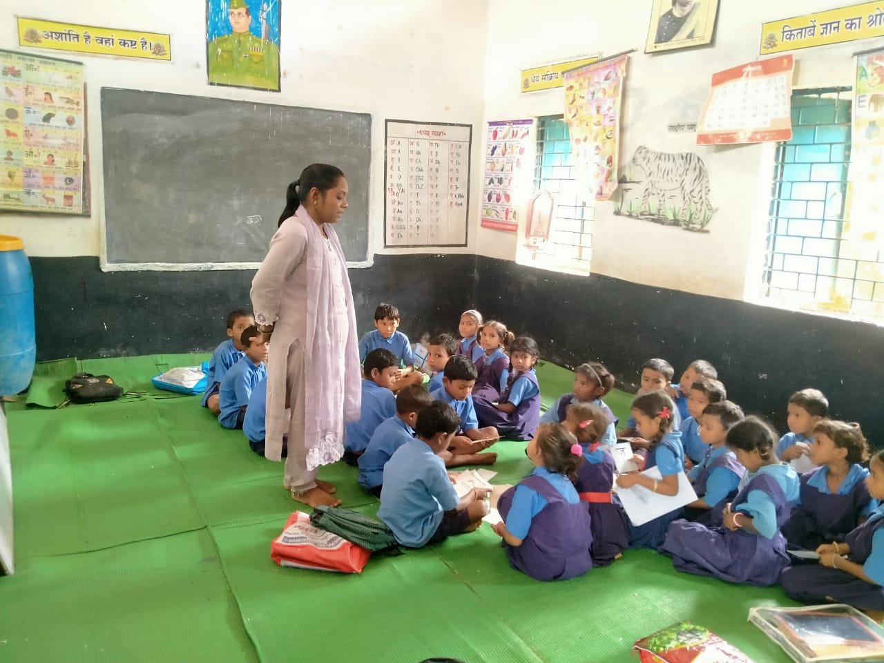 मोहला : युक्तियुक्तकरण से शिक्षक विहीन विद्यालय में लौटी रौनक, आमाडुला स्कुल को मिले दो शिक्षक