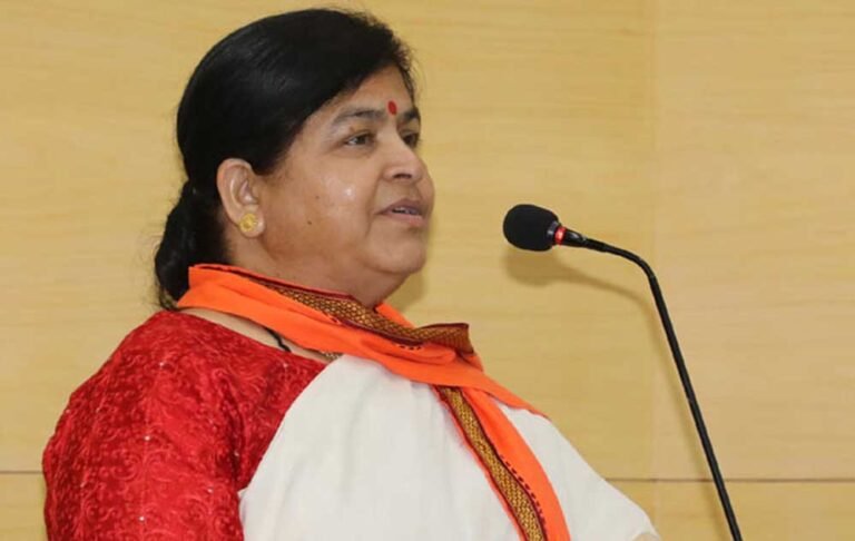 Usha_Thakur78_2.jpg
