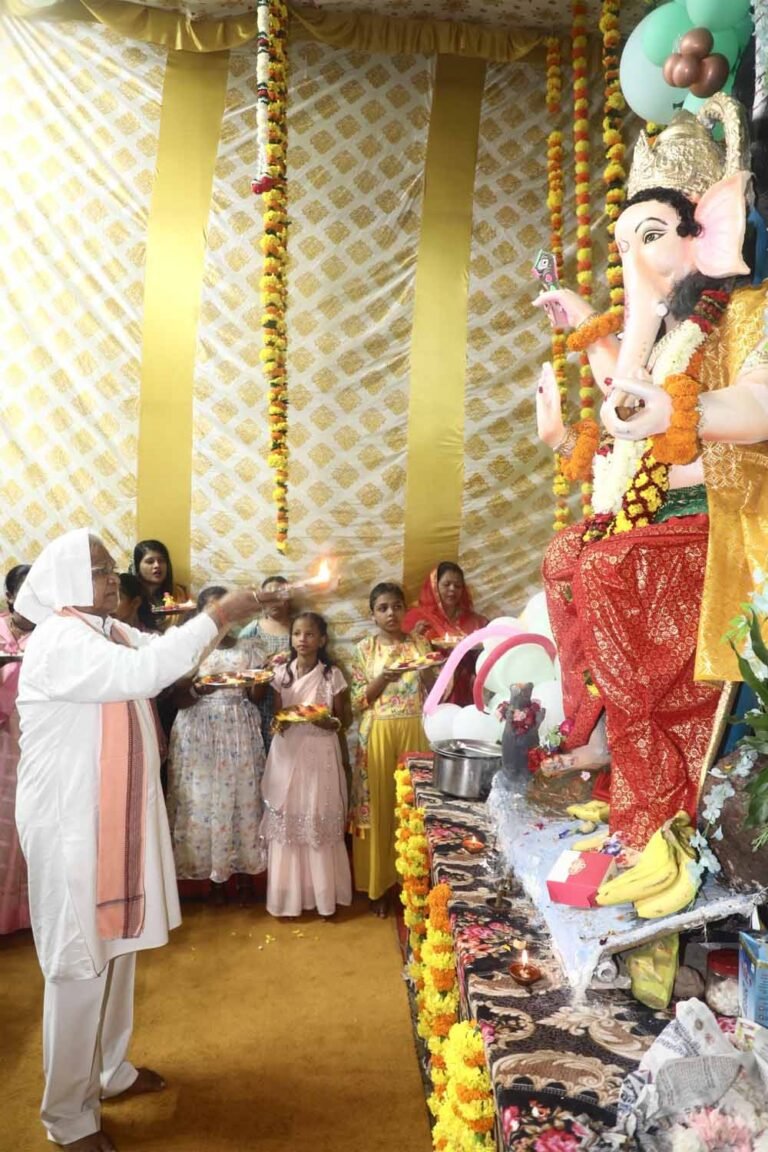ganesh-2.jpg