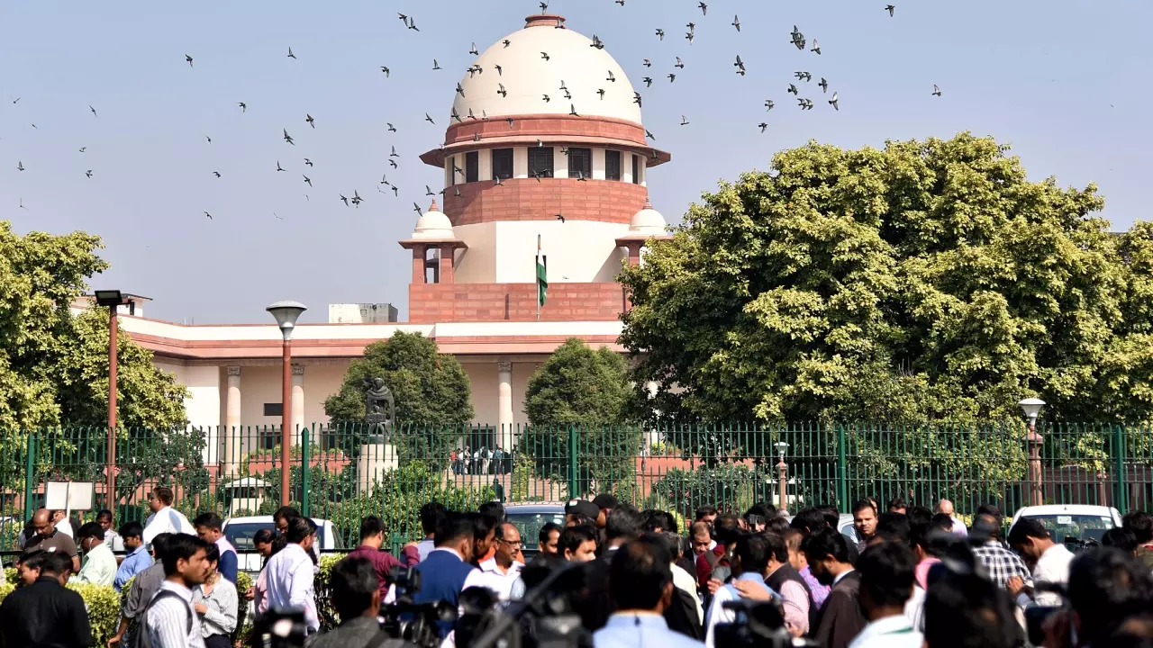 सुप्रीम कोर्ट का बड़ा फैसला: खराब हाईवे पर टोल वसूली गलत, NHAI को फटकार