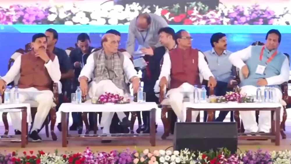 rajnath1.jpg