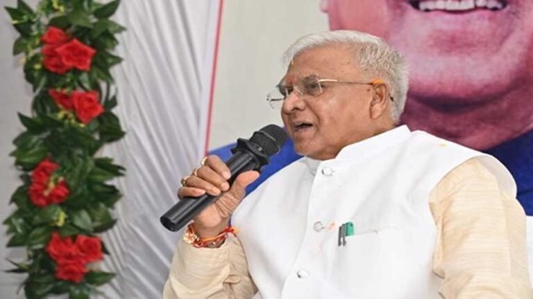 Mangubhai_Patel26_3-1.jpg