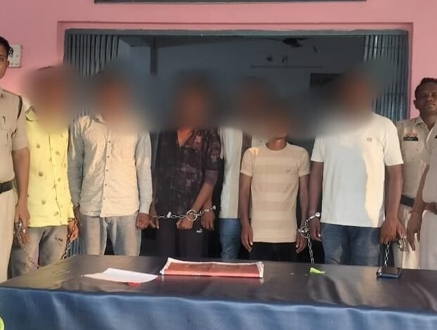 Rajnandgaon: धारदार हथियार से हमला करने वाले 06 आरोपी को गिरफ्तार कर भेजा गया जेल